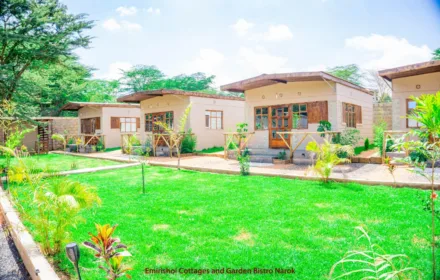 Emirishoi Cottages & Garden Bistro