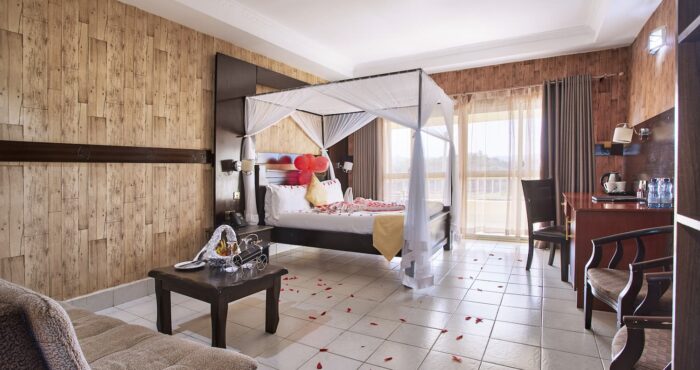 Nokras Riverine Hotel & Spa